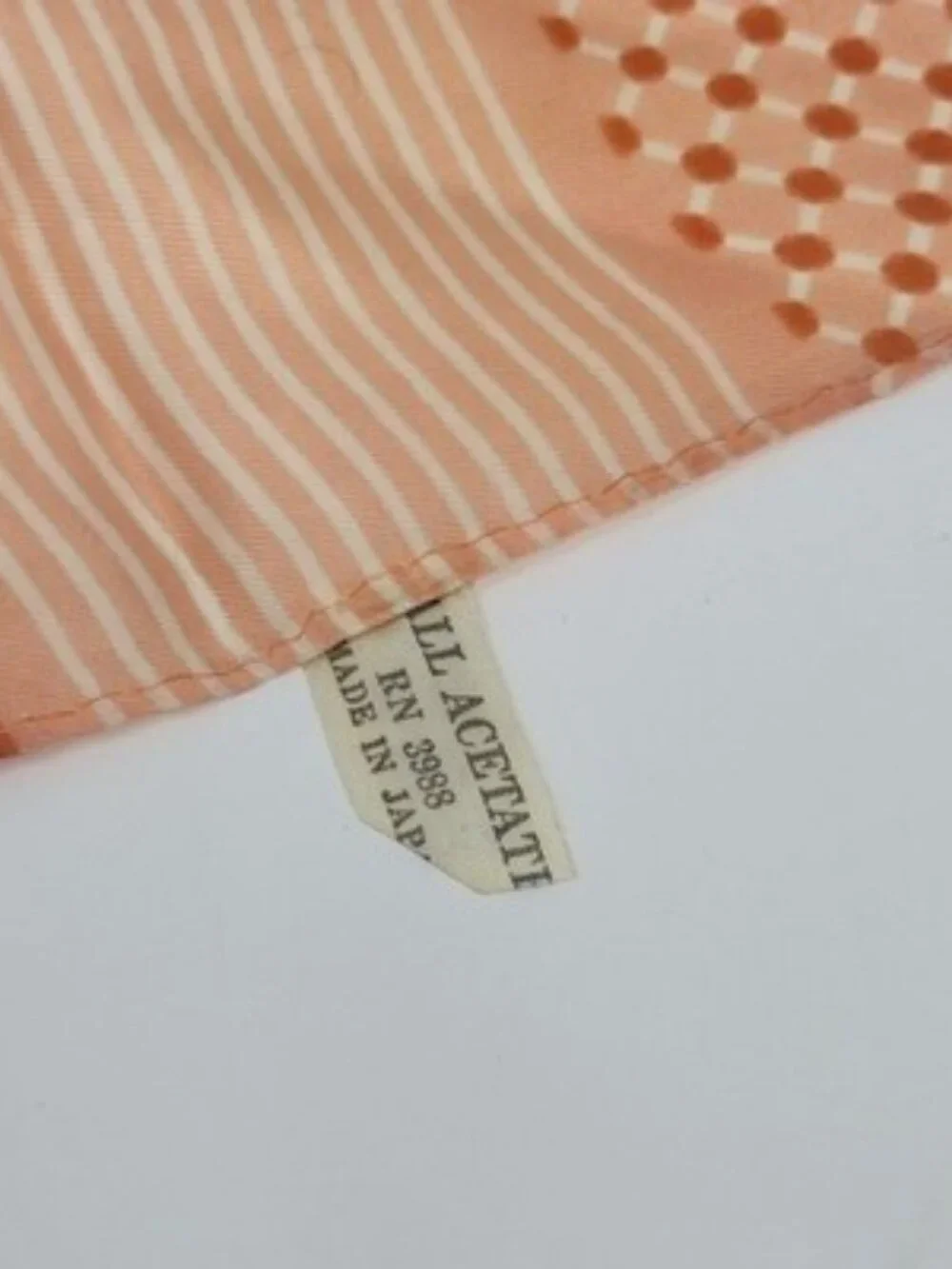 ​Vintage Glentex Scarf RN3988 100% Acetate Peach Polka Dot/Stripes Made In Japan